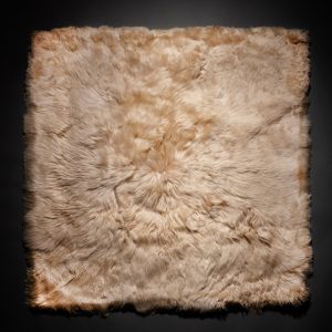 Baby Alpakafell 1m Suri